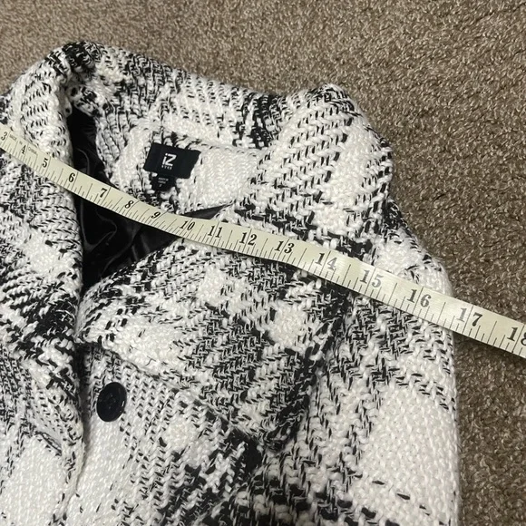 Iz Byer Black and White Trench Coat - Picture 10 of 12